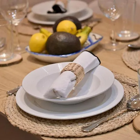 Clavero شقة غرناطة